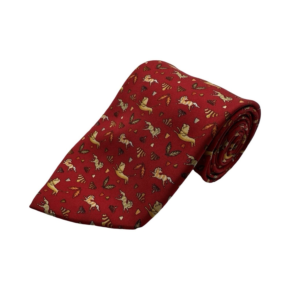 Salvatore Ferragamo Red Gold Lion Horse Motif Pure Silk Mens Tie 3.75 Inch